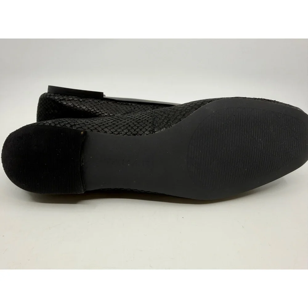 Tahari Clementine Womens Black Snakeskin Loafers Square Toe Flats Size 8.5